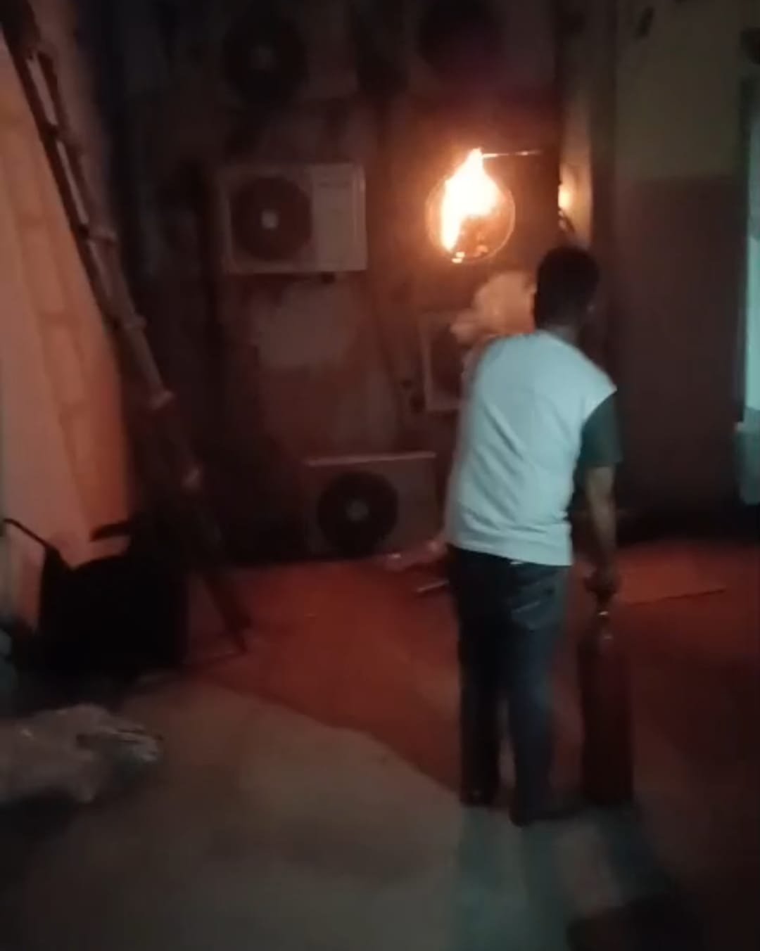 Fire incident at the server and control room of Fatehabad Toll Plaza on Agra-Lucknow Expressway